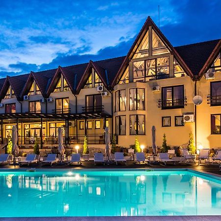 Conacul Archia Hotel Deva Bagian luar foto