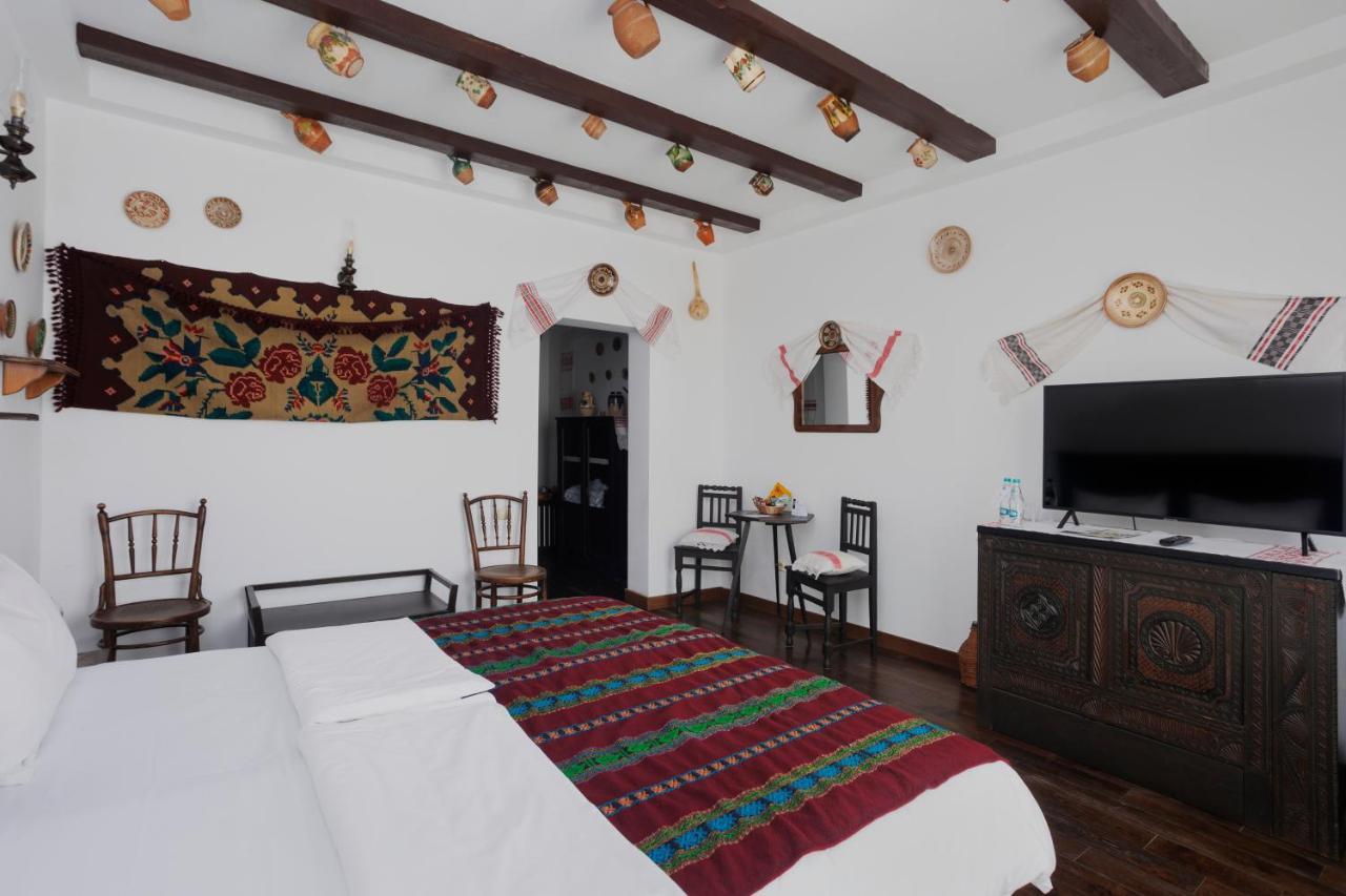 Conacul Archia Hotel Deva Bagian luar foto
