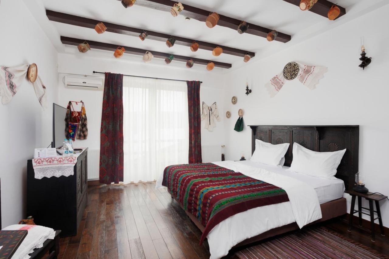 Conacul Archia Hotel Deva Bagian luar foto