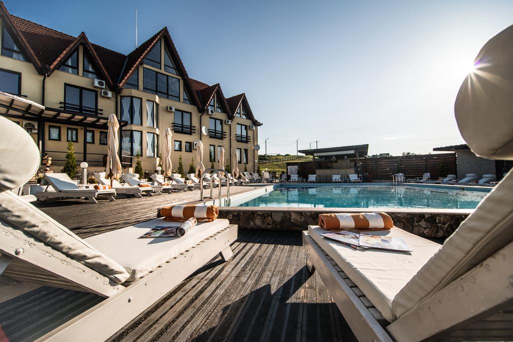 Conacul Archia Hotel Deva Bagian luar foto